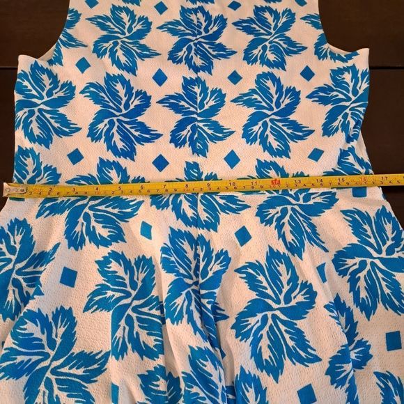 Diane Von Furstenberg Floral Dress - Picture 9 of 11